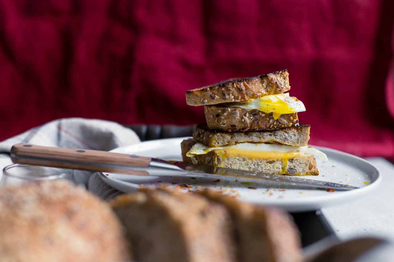 ♥ The Best BEST EVER EGG & CHEESE SANDWICH kickeurass